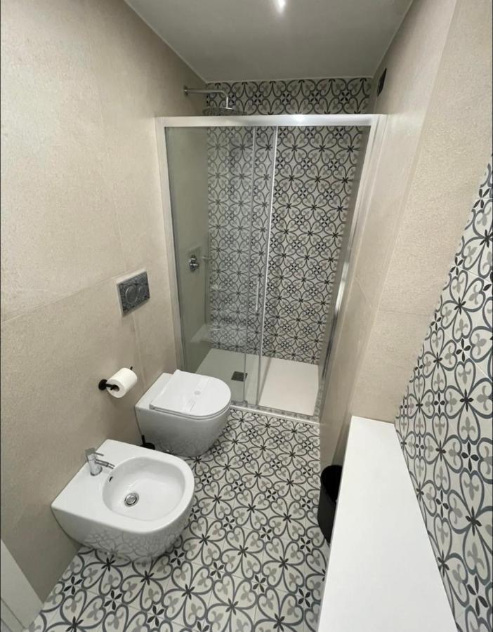 B&B Vittoria Νάπολη Εξωτερικό φωτογραφία