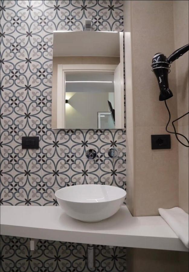 B&B Vittoria Νάπολη Εξωτερικό φωτογραφία